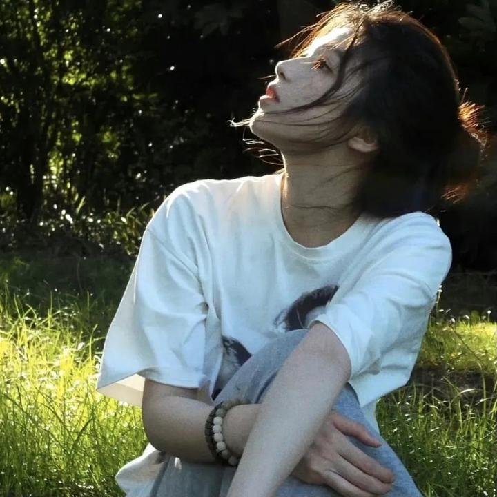 亚人第一季海报
